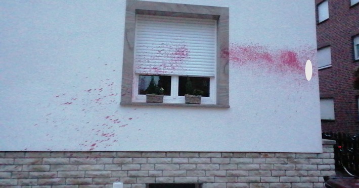 POL-COE: Coesfeld, Wertchenstraße/ Haus erneut mit Farbe beschmiert - Zeugen gesucht!