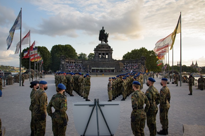 210826_Geloebnis_SanRgt2_Deutsches-Eck_066_Grueterich.jpg