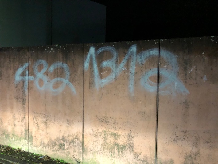 POL-PDPS: Sachbeschädigung durch Graffiti