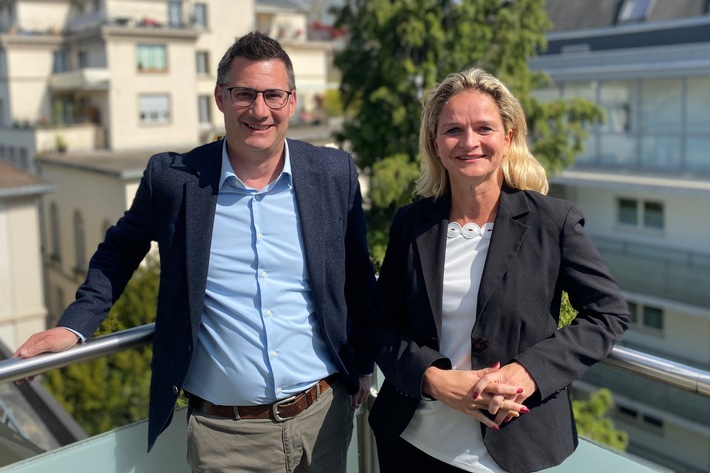 Avobis confirme Ralf Capeder dans sa fonction de directeur général de VERIT Immobilier SA et nomme Manuela Gläser-Glänzel à la fonction de directrice de la gestion immobilière