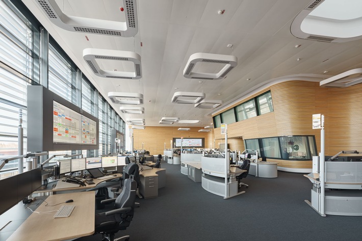 FW Hannover: Tag des Notrufs am 11. Februar Region und Landeshauptstadt Hannover weisen auf sensiblen Umgang mit der Nummer 112 hin