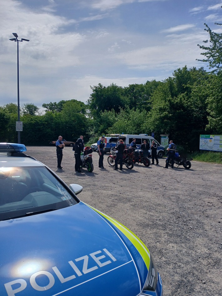 POL-PDKO: Start der Motorradkontrollen