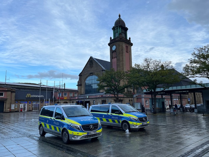 POL-HA: Schwerpunkteinsatz am Hauptbahnhof - Polizeibeamte beobachten Ladendieb beim Weiterverkauf seines Diebesgutes
