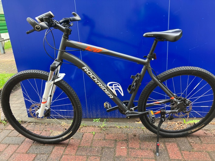POL-CUX: Möglicher Fahrraddiebstahl in Beverstedt-Stubben - Eigentümer/in gesucht (Foto im Anhang)