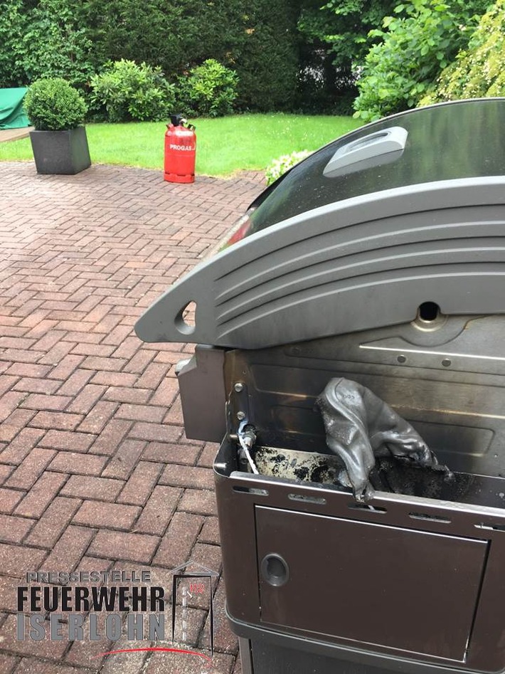 FW-MK: Brand eines Gasgrills