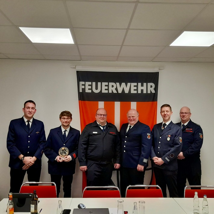 FF Olsberg: Feuerwehr Elpe zieht Bilanz für 2024