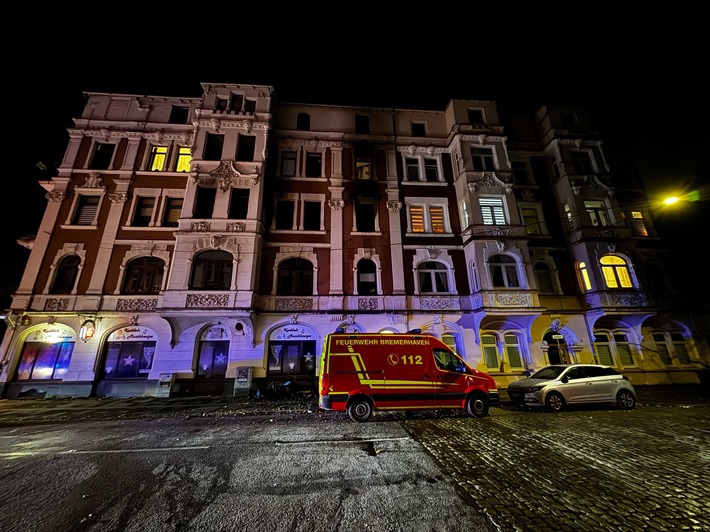FW Bremerhaven: Wohnungsbrand in der Goethestraße