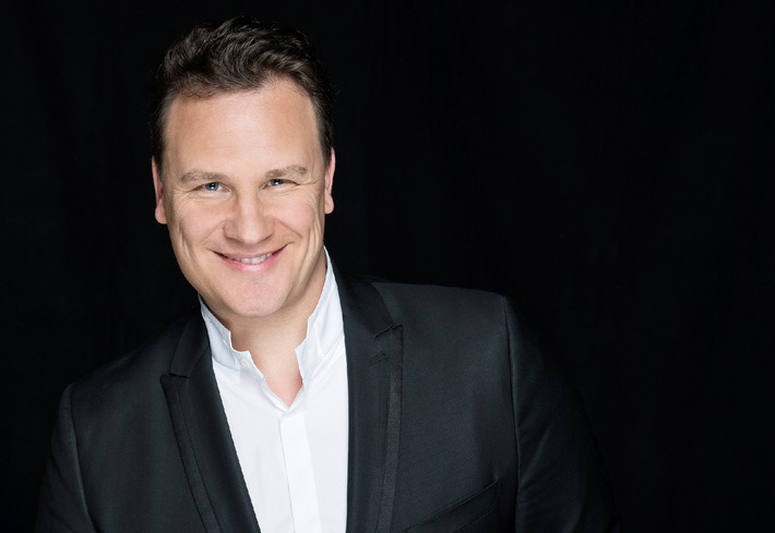 LR triumphiert mit neuem Star / LR Health & Beauty und Modedesigner Guido Maria Kretschmer starten Zusammenarbeit