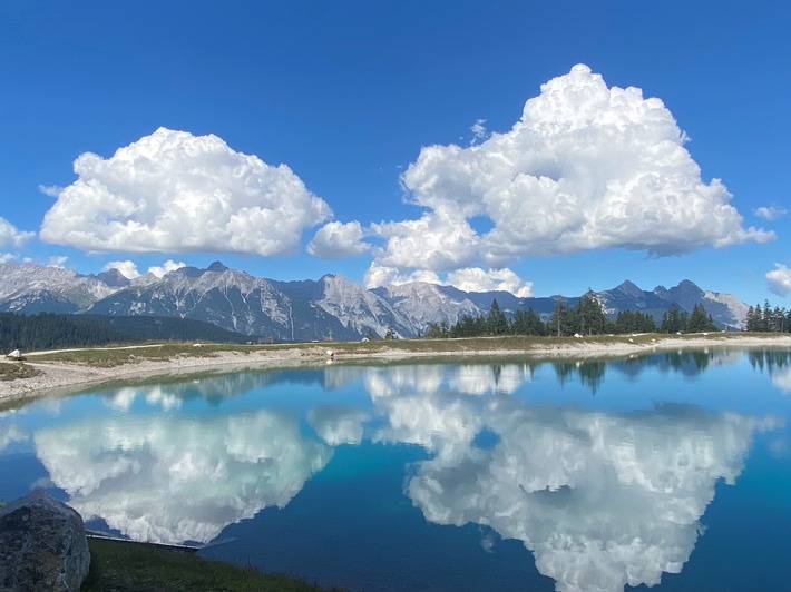 Ein beliebtes Ausflugsziel - Wasserspeicher See bei Seefeld.jpg