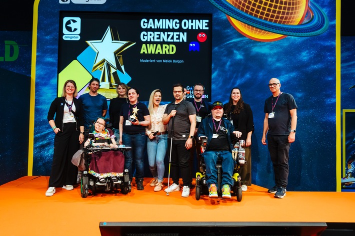 congstar vergibt zum zweiten Mal den Gaming ohne Grenzen Award / Preisverleihung für Barrierefreiheit im Gaming auf dem congstar gamescom Stand