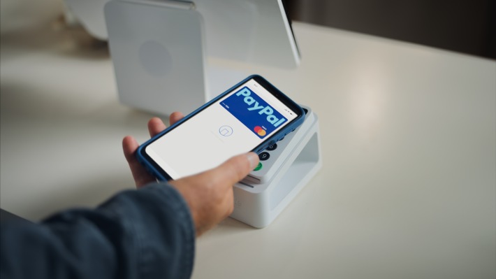 "Besser als Bargeld": PayPal kündigt Revolution beim Bezahlen im Geschäft in Deutschland an
