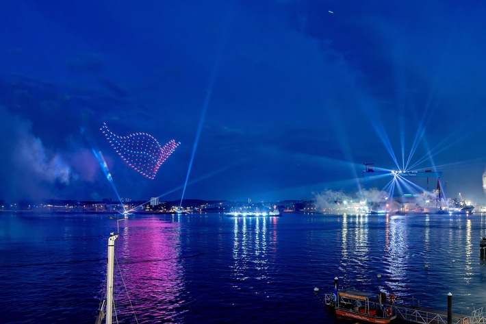AIDA Pressemeldung: AIDA Cruises bringt Urlaubsfreude zur Kieler Woche 2025