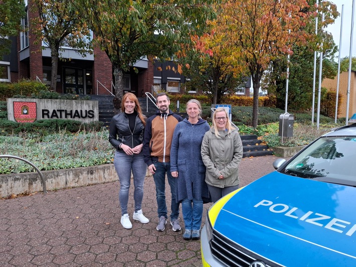 POL-SZ: Pressemitteilung der Polizeiinspektion SZ/PE/WF vom 29.10.2025. FOTO IM ANHANG