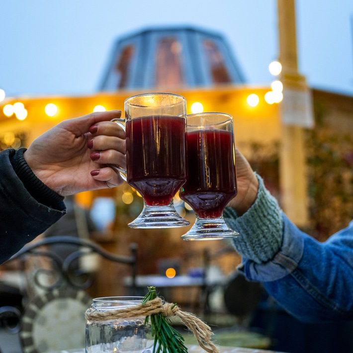 Zürich glüht zur Winterzeit – finde die heissesten Glühweinspots