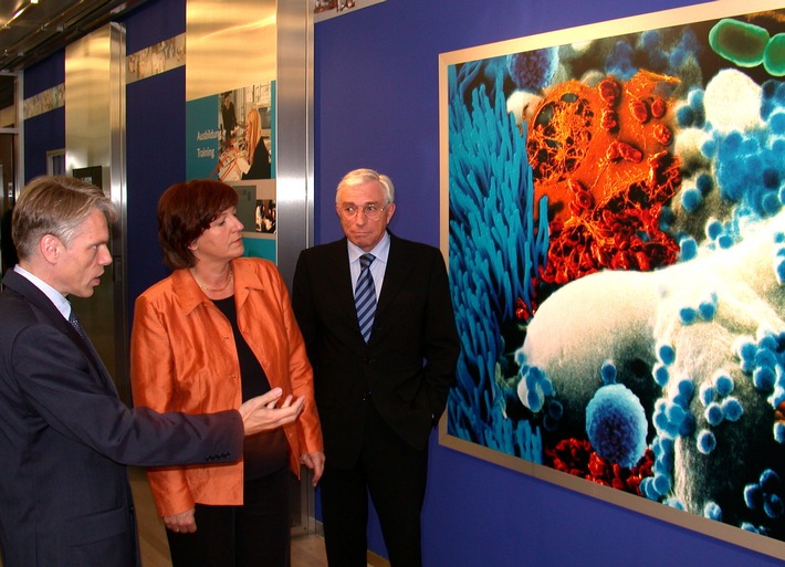 Besuch von Bundesgesundheitsministerin Ulla Schmidt bei Boehringer Ingelheim