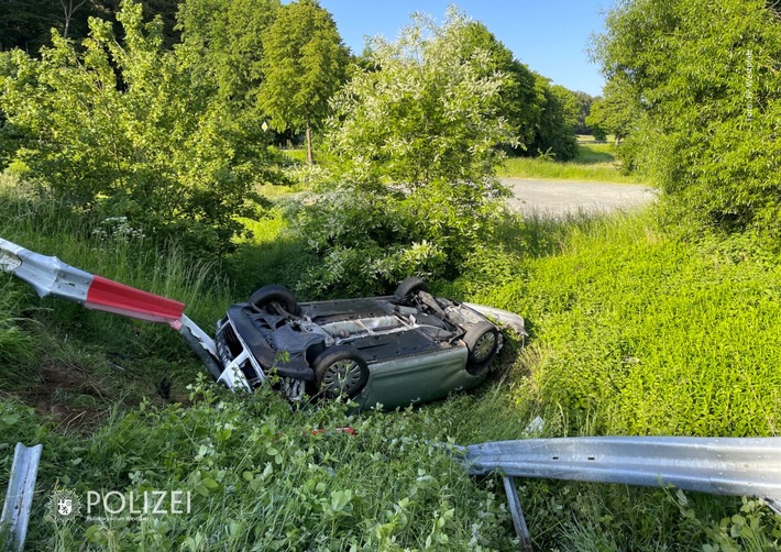 POL-PPWP: Unfall gebaut und zu Fuß geflüchtet