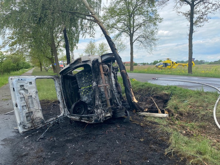 POL-LWL: Autofahrer aus brennendem PKW gerettet
