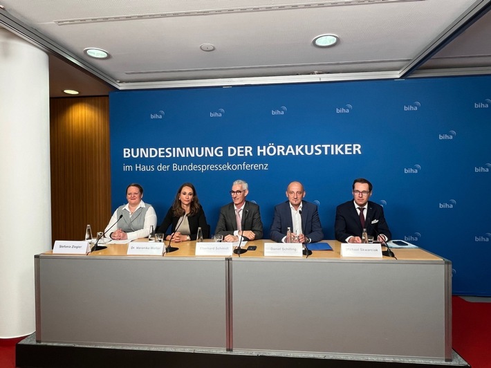 Pressekonferenz der Bundesinnung der Hörakustiker in Berlin: Hörakustiker ermöglichen wohnortnahe CI-Nachsorge