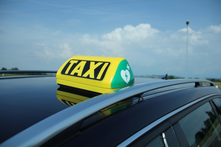 TaxiSuisse: Le taxi se mue en sauveteur