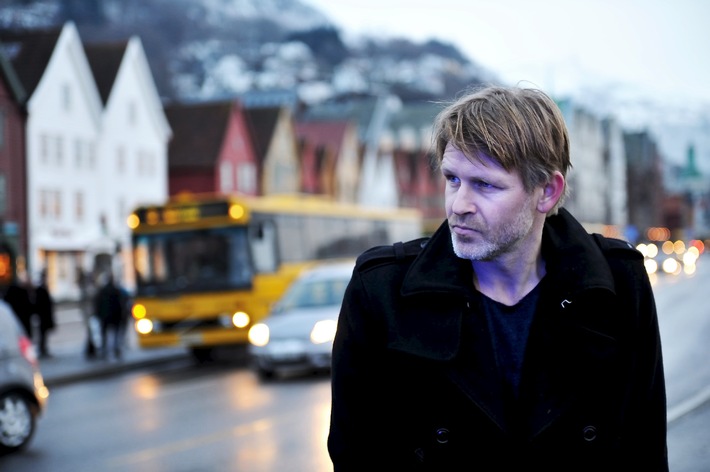 &quot;Varg Veum - Den Tod vor Augen&quot; als Free-TV-Premiere im ZDF/ Norwegischer Krimi mit Trond Espen Seim (BILD)