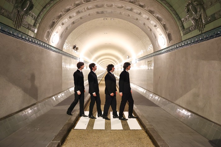 Beatles-Momente zum Hafengeburtstag Hamburg 2026 / Weltpremiere: Unveröffentlichte Beatles-Briefe erstmals im Rathaus