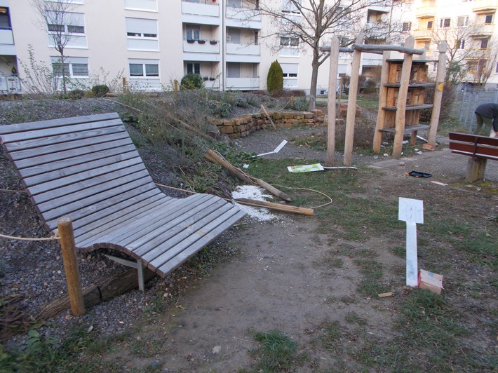 POL-PDLU: Speyer - Vandalismus auf Naturerlebnispark Georg-Kerschensteiner-Straße (58/1501)