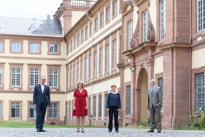 Universität Mannheim mit sechs weiteren Hochschulen zur "Europäischen Universität" gekürt