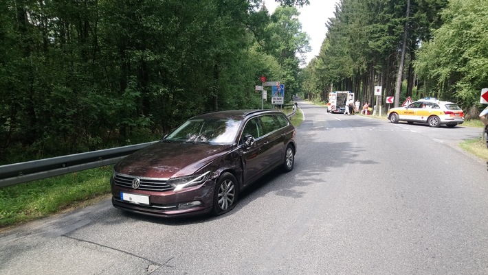 POL-PDNR: Pressemeldung der Polizeiinspektion Altenkirchen - Unfall mit schwerverletztem Motorradfahrer in Werkhausen
