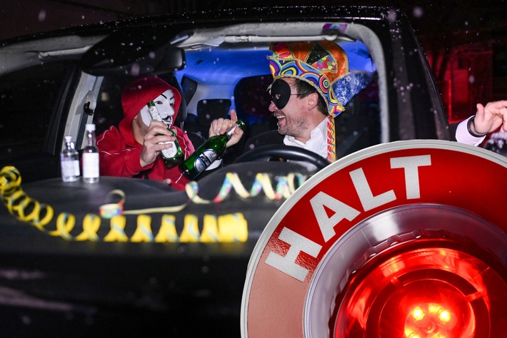 Tipps für den Alltag: Alkohol und Autofahren - das passt nicht zusammen / Alkoholisierte Radfahrer riskieren Führerschein