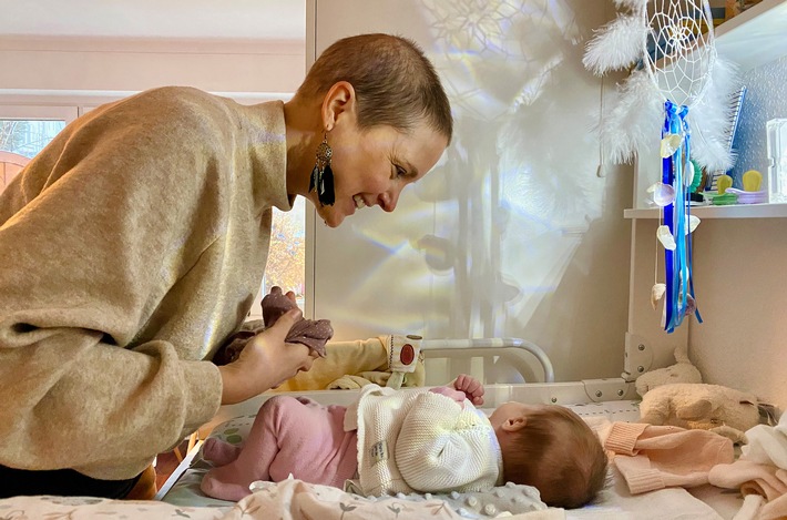 Neue rbb-Reportage: &quot;Echtes Leben: Babyglück trotz Krebs&quot; / am 07.06.2023, 23:35 im Ersten, ab 31.05. in der ARD Mediathek