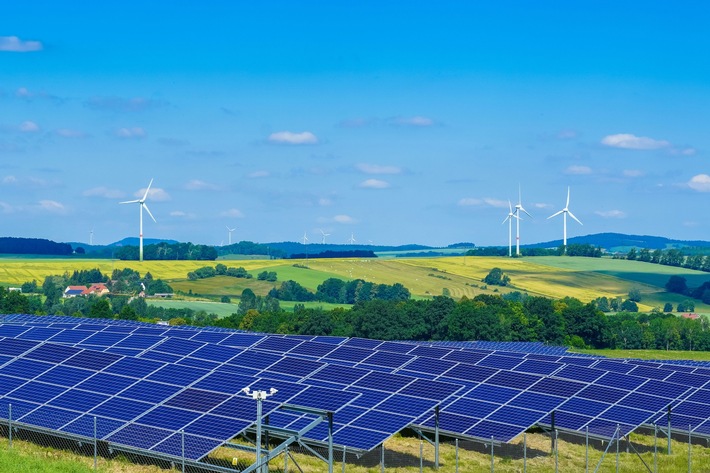 DBU: Wie ländliche Räume von erneuerbaren Energien profitieren