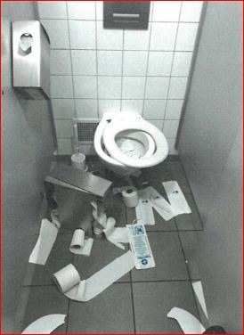 POL-GÖ: (43/2024) Unbekannte verwüsten öffentliche Toilette im Duderstädter Rathaus - Rund 1.500 Euro Schaden, Zeugen gesucht!