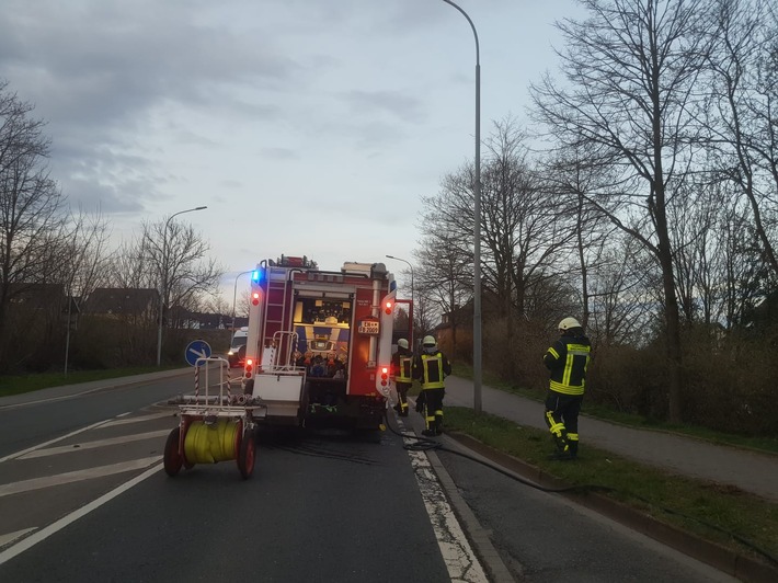 FW-EN: Gemeldeter LKW Brand