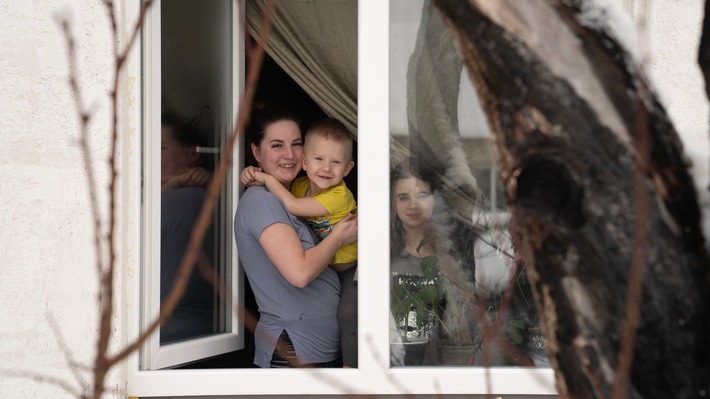 Vier Jahre russische Vollinvasion: Helvetas stärkt Wiederaufbau und lokale Wirtschaft in der Ukraine