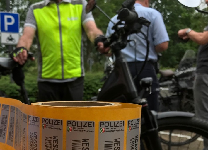 POL-WES: Moers/Voerde - Am Wochenende das Fahrrad codieren? In Moers und Voerde ist das kostenlos möglich!
