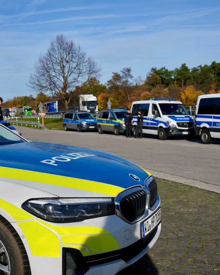 POL-DA: Lampertheim / A67: Behördenübergreifende Verkehrskontrolle / Über 200 Fahrzeuge und rund 400 Personen kontrolliert