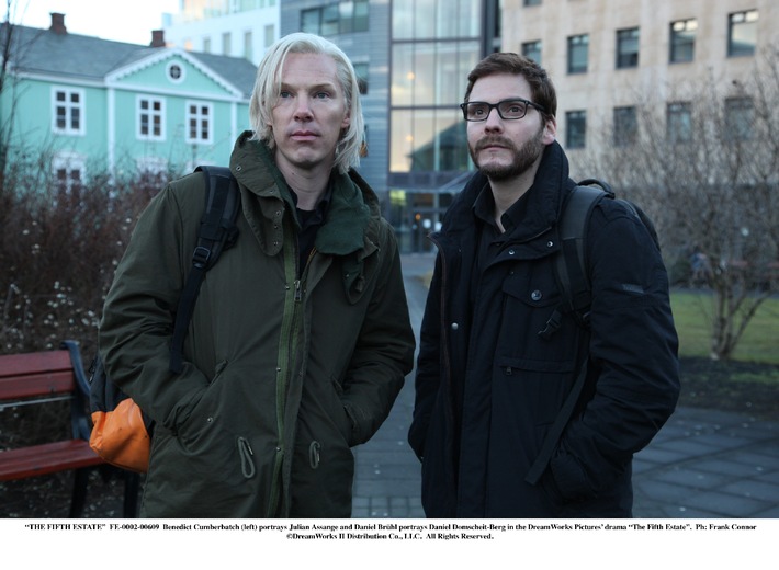Benedict Cumberbatch und Daniel Brühl im WikiLeaks-Film THE FIFTH ESTATE (AT)/ Constantin Film bringt den Film in die deutschen Kinos