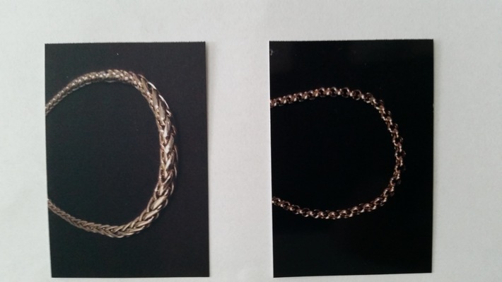POL-GOE: (453/2014)  Nach Diebstahl zweier Goldketten aus Göttinger Juweliergeschäft - Mutmaßlicher Dieb stellt sich bei der Polizei, Ketten verschwunden