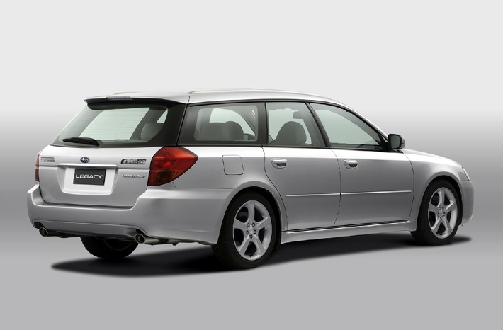 Subaru auf der IAA 2003: Zwei Weltpremieren - 6-Zylinder-Boxermotor und Outback / Zwei Europa-Premieren - Der neue Legacy und G3X Justy