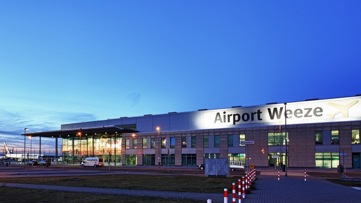 BPOL NRW: Fahndungserfolg der Bundespolizei am Airport Weeze; 43-Jähriger Mann aus Neuss verhaftet