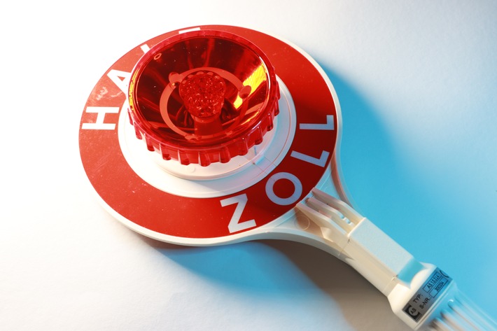 ZOLL-F: Einsatz gegen Sanktionsverstöße/ Staatsanwaltschaft und Zollfahndungsamt Frankfurt am Main ermitteln wegen unerlaubten Ausfuhren nach Russland in Millionenhöhe