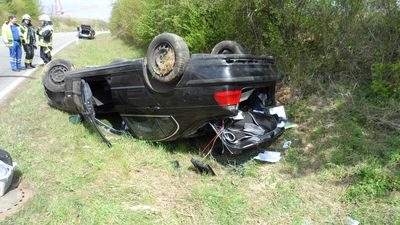 POL-PDKH: Verkehrsunfall mit leicht verletztem Fahranfänger