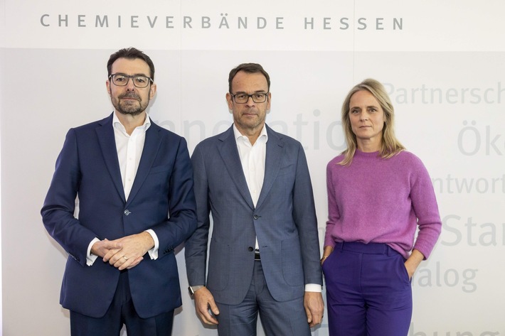 Chemie im Sinkflug, Pharma stagniert – Trendwende bleibt aus