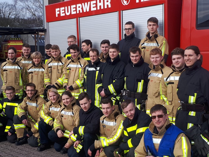 FW-BOT: Grundausbildung Freiwillige Feuerwehr Bottrop