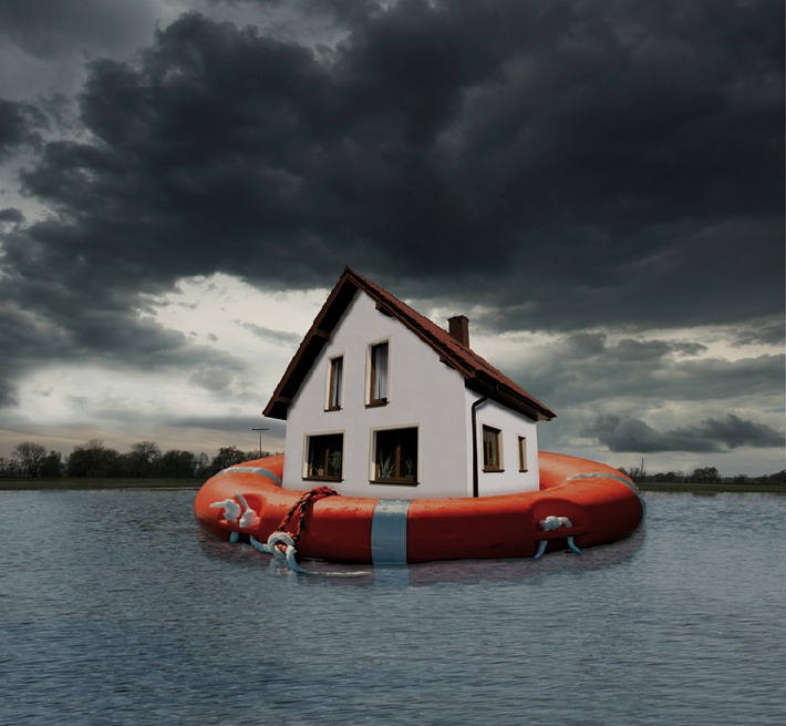 Extreme Unwetter nehmen zu: 61 Prozent der Sachsen-Anhalter haben keinen ausreichenden Versicherungsschutz (BILD)