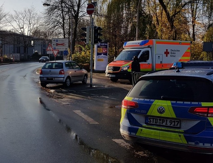 POL-STD: 86-jähriger Fußgänger bei Unfall in Buxtehude lebensgefährlich verletzt