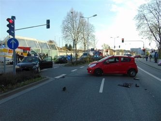 POL-PPWP: Verkehrsunfall mit zwei schwer und zwei leicht verletzten Personen