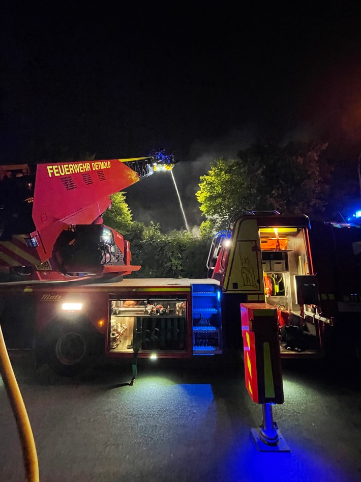 FW-DT: Feuer 3 - Brennender Anbau