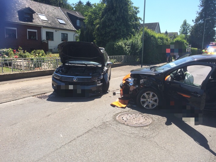 FW-Stolberg: Schwer Verletzter nach Verkehrsunfall