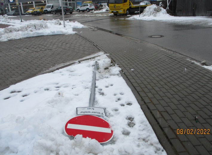 POL-GS: Verkehrsunfall mit anschließender Flucht in Braunlage